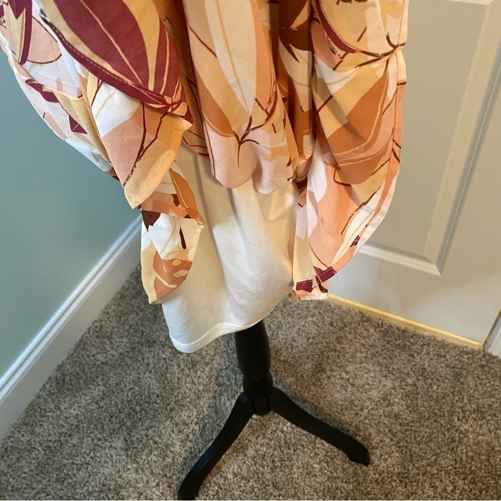 Sienna Sky Smocked Midi Floral Dress Coral Sundress Sz M - Picture 12 of 13